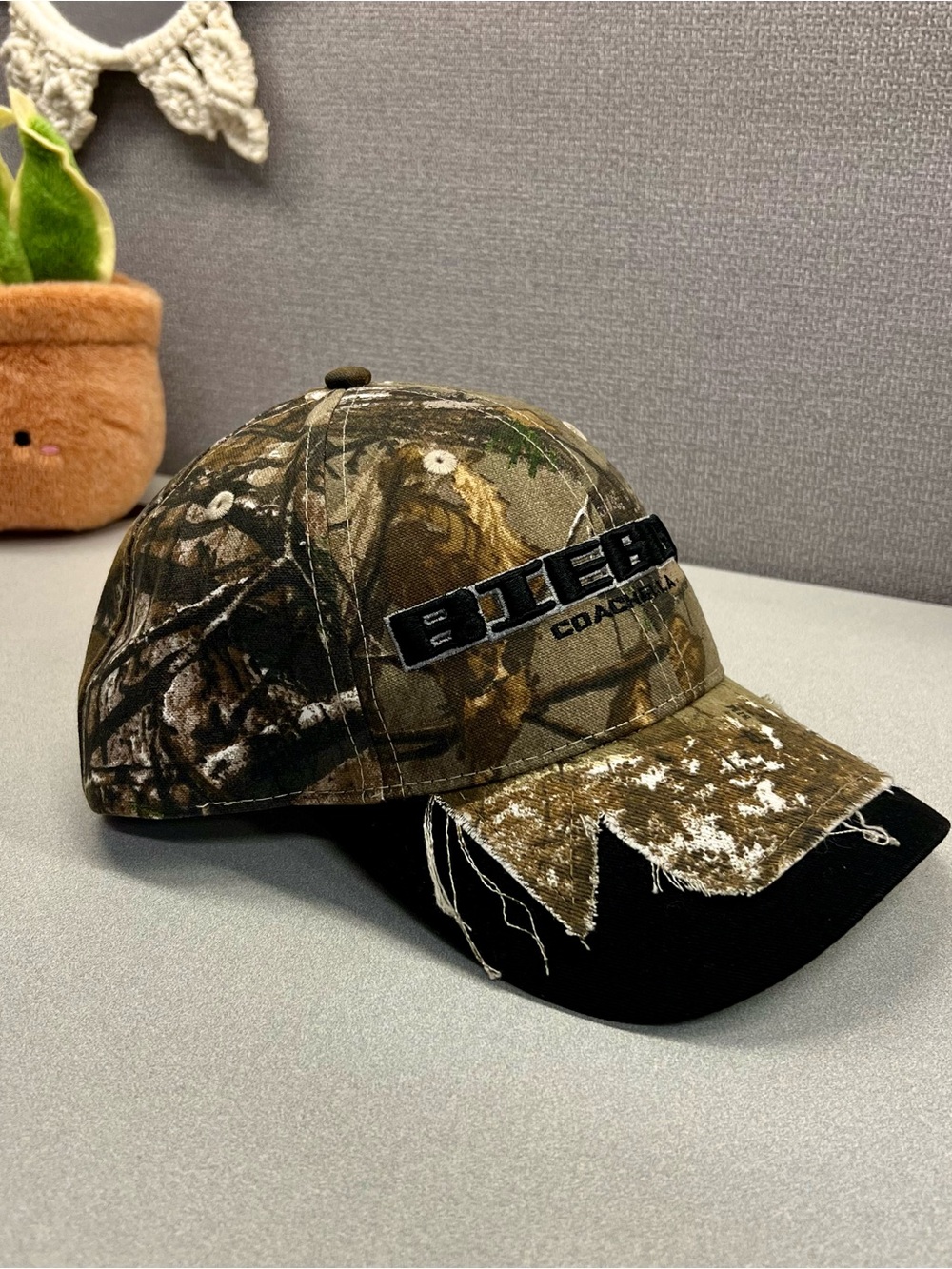 Limited Edition Justin Bieber “BIEBER COACHELLA” Camo Baseball Hat 2026 - Picture 3 of 7